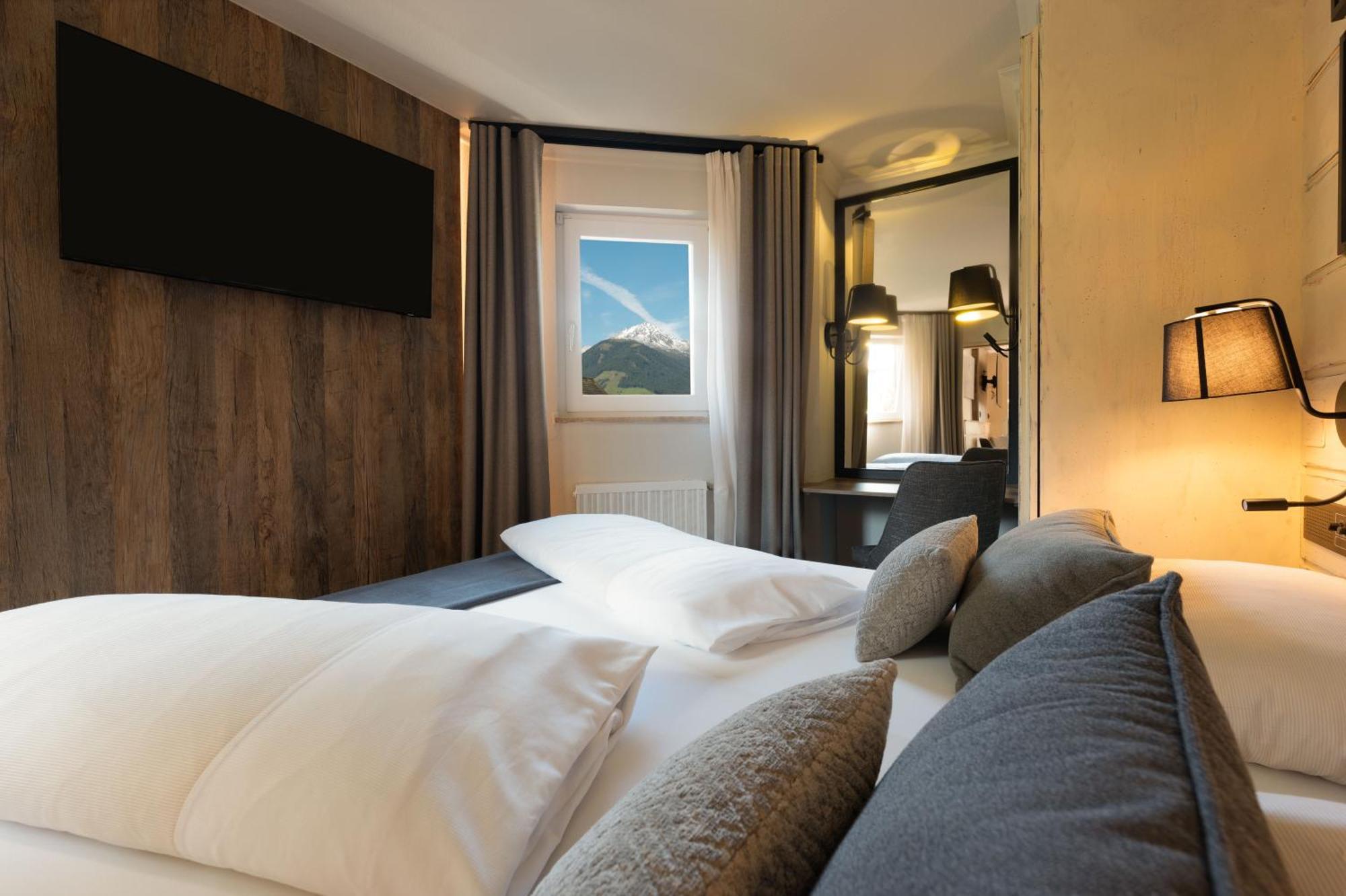 Mondi Hotel اكسامز المظهر الخارجي الصورة