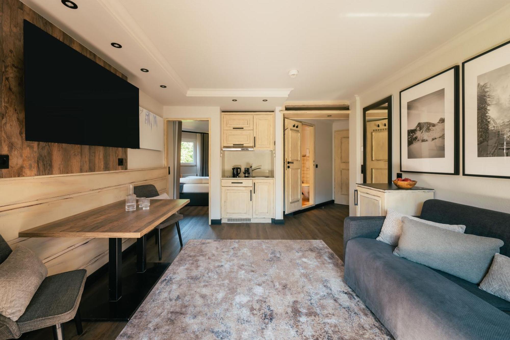 Mondi Hotel اكسامز المظهر الخارجي الصورة